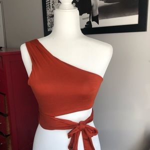 Size XS burnt orange one shoulder wrap UT